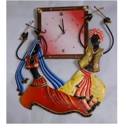 Dandia Couple Clock Wall Hanging 